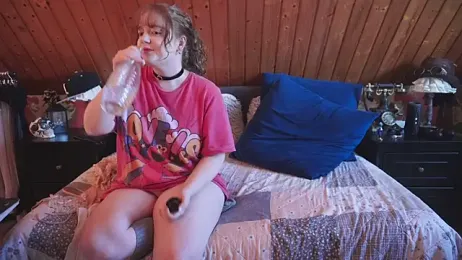 TessaWinter webcam model stream image