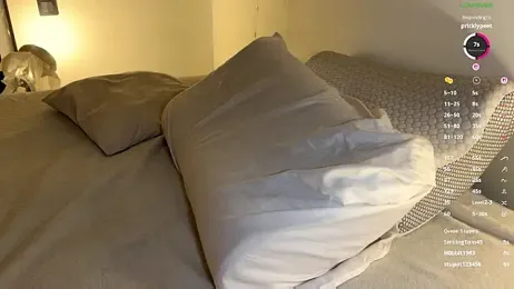 PinkLoving070 webcam stripchat model stream image