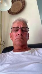sonatone_xxx webcam model stream image