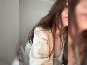 Lubava webcam bongacams model stream image