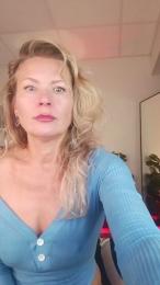 Julia__Giulia webcam model stream image