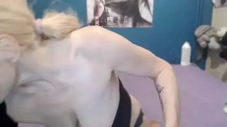 NADINNNE webcam stripchat model stream image