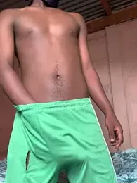 taitaimont webcam model stream image