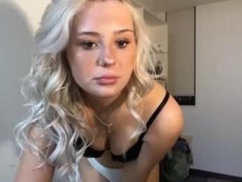 valeriekingx webcam model stream image
