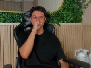 Ethan Lowell webcam model stream image