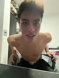 Fernandoroddd webcam model stream image