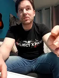 tom_sauwer webcam stripchat model stream image