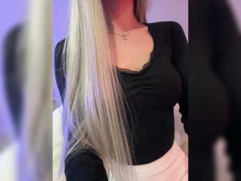 PauLiiine webcam model stream image