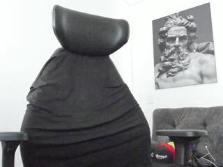 Simon Leon webcam model stream image