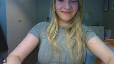 Rosie_June webcam model stream image