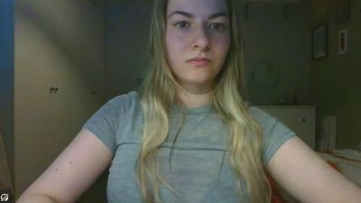 Rosie_June webcam model stream image
