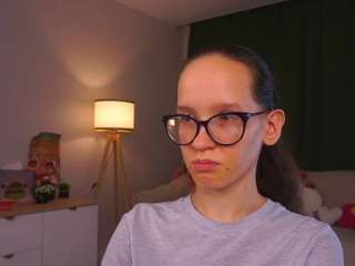 lynettebails webcam model stream image