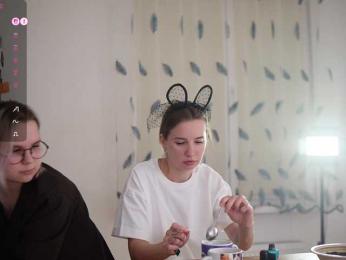 mel-collins webcam model stream image