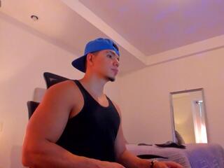 Chirs Morgan webcam flirt4free model stream image