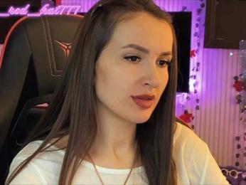 -RED_HAT- webcam model stream image