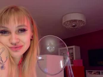 sexxxsirens webcam chaturbate model stream image