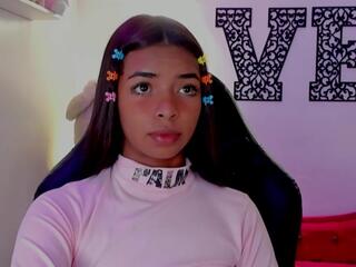 Natasha Smiith webcam flirt4free model stream image