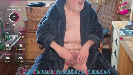 Adamdaddybear webcam model stream image