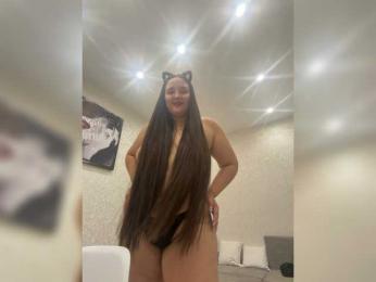 Alisaay webcam model stream image