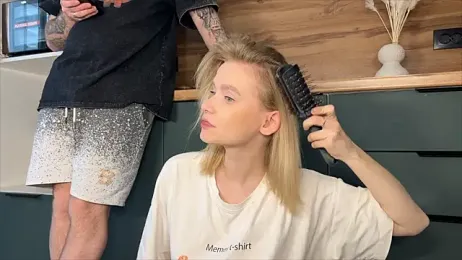 Adelovenick webcam model stream image