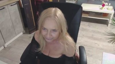 Sofia_xLOVE webcam cam4 model stream image