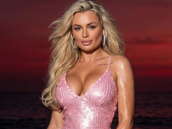 MilenaBia webcam livejasmin model stream image