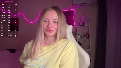 BlazingBlonde webcam model stream image