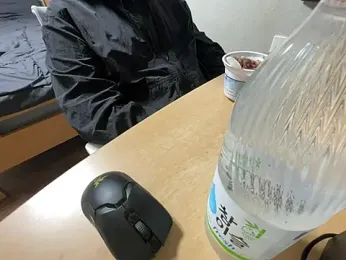 koreanbottom03 webcam model stream image