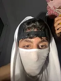 HitShelf webcam stripchat model stream image