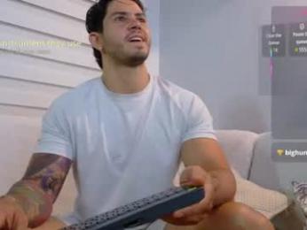 neo_dimou webcam model stream image