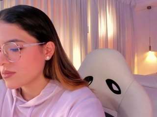 nathalie-rivers webcam model stream image