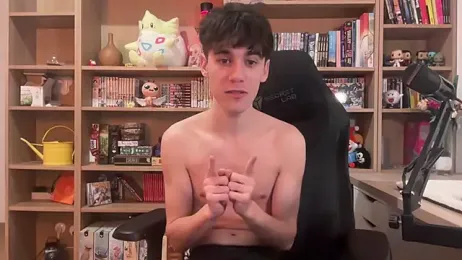 nolantwink webcam stripchat model stream image