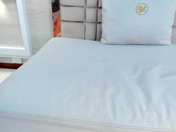 GemaWayne webcam bongacams model stream image