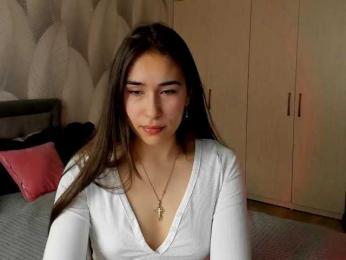 Bambiiiii webcam model stream image