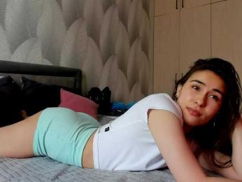 Bambiiiii webcam model stream image