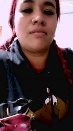 ema_GW webcam model stream image