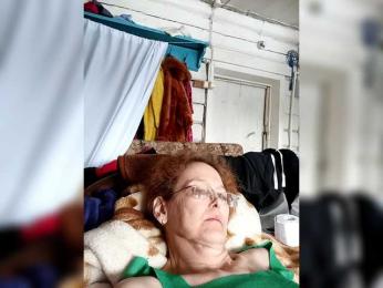 Madam-oss webcam model stream image