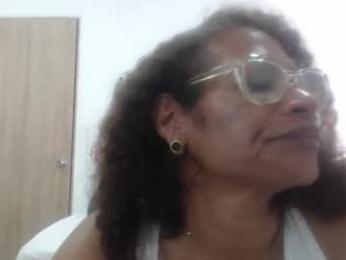 smilet_milf webcam model stream image