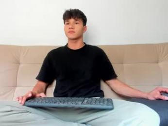 yizus_bonz webcam model stream image