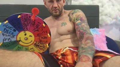 BrianOmally webcam model stream image