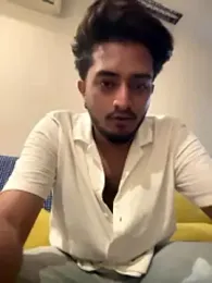 Seenu2199 webcam stripchat model stream image