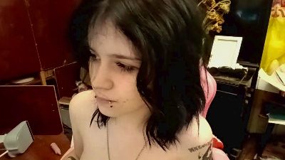DallasOlea webcam model stream image