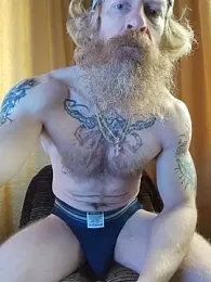 Gingerbeard40 webcam stripchat model stream image