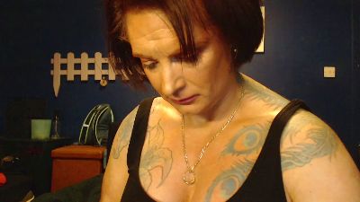 NiceMuscleGirl webcam model stream image