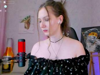 KiraRumGirl webcam model stream image