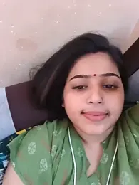 Cute-Simmi69 webcam stripchat model stream image