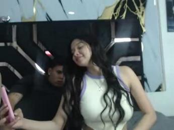owenandrosecs webcam model stream image