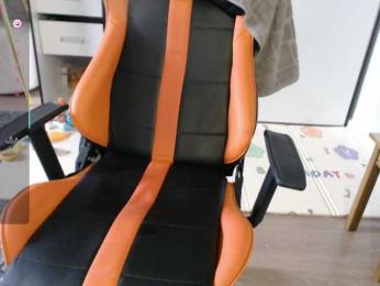crystalyss webcam model stream image