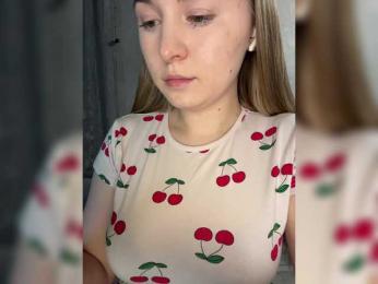 AlinaRay webcam bongacams model stream image