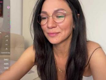 F_A_M_E webcam bongacams model stream image